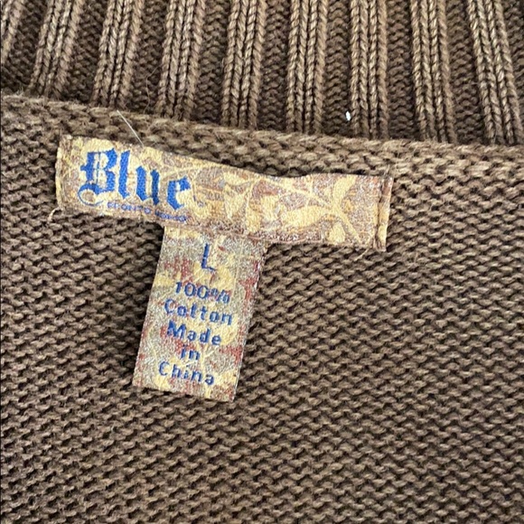 Brown sweater - Picture 2 of 3